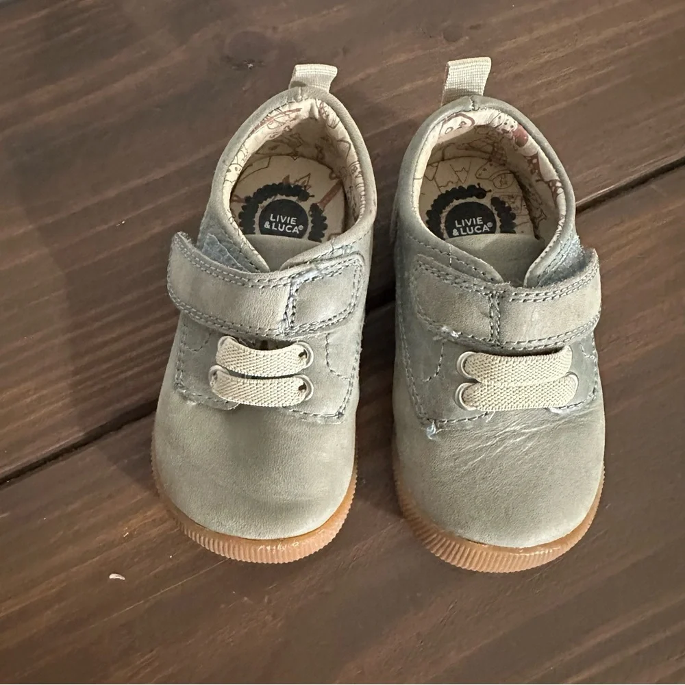LIVIE‎ AND LUCA boy's swift sneaker in faded denim Leather